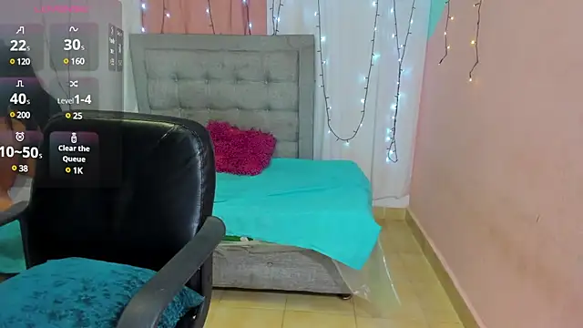 Snapshot of dani-lue chatting on January 20, 2025, 11:56 am dani-lue online show from January 20, 2025, 11:56 am