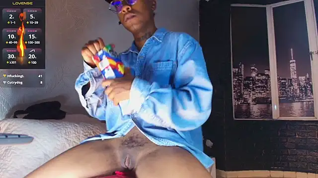 Snapshot of JhonyMiller_ chatting on February 9, 2025, 11:04 pm JhonyMiller online show from February 9, 2025, 11:04 pm