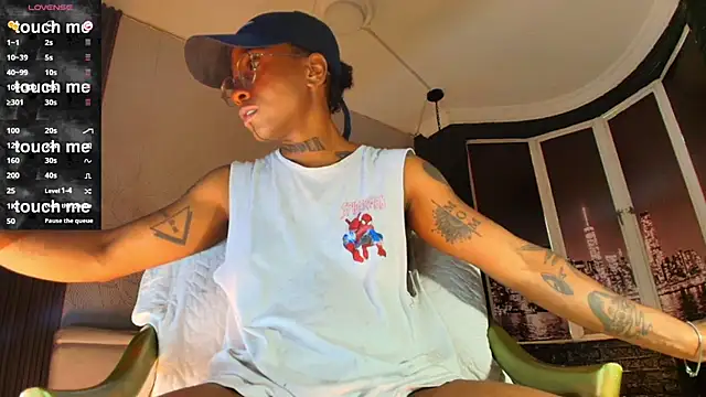 Snapshot of JhonyMiller_ chatting on March 20, 2025, 7:57 pm JhonyMiller online show from March 20, 2025, 7:57 pm