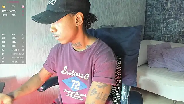 Snapshot of JhonyMiller_ chatting on September 14, 2025, 8:30 pm JhonyMiller online show from September 14, 2025, 8:30 pm