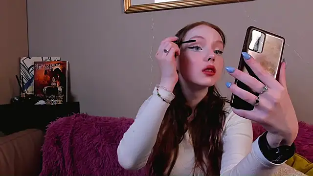 EIviaForland online show from December 24, 2024, 8:16 pm