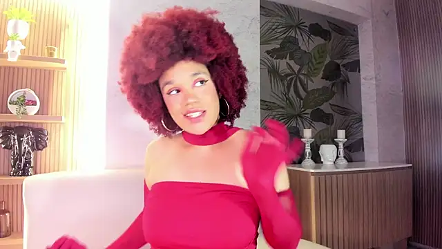 loladupont online show from May 18, 2026, 3:24 am