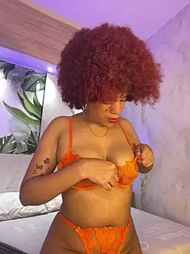 loladupont online show from June 6, 2026, 3:11 am