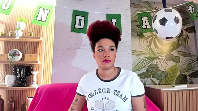 loladupont online show from June 15, 2026, 3:09 am