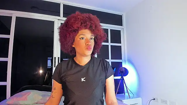 loladupont online show from July 4, 2026, 3:02 am