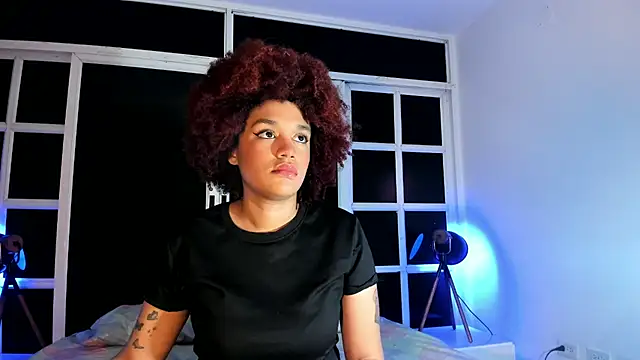 loladupont online show from July 5, 2026, 3:02 am