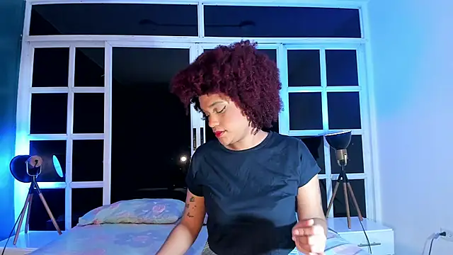 loladupont online show from July 29, 2026, 3:15 am