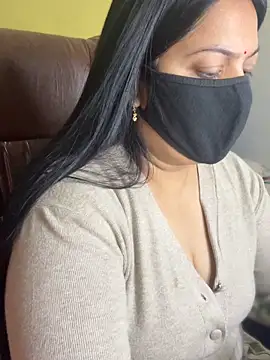 FlatVincy4 online show from December 16, 2025, 6:51 am