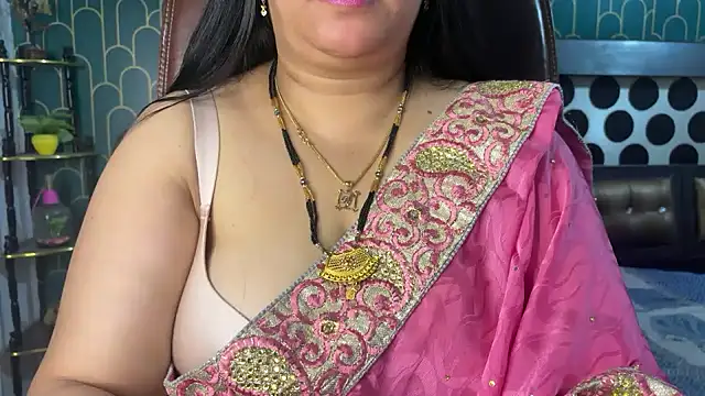 FlatVincy4 online show from February 16, 2026, 7:15 am