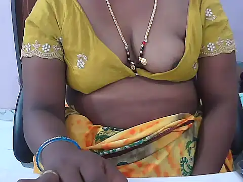 Snapshot of telugu_indhu_0001 chatting on June 28, 2026, 2:01 pm telugu indhu 0001 online show from June 28, 2026, 2:01 pm