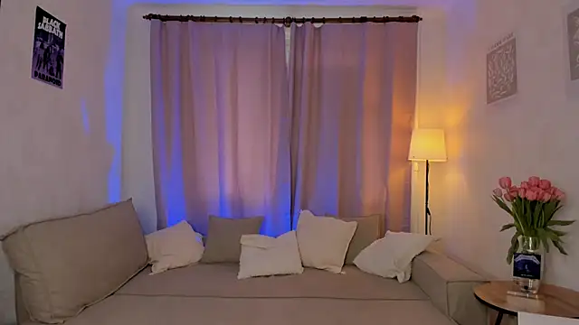 LucyLure online show from February 4, 2025, 11:16 am