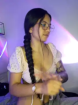 Rosita forever  online show from March 15, 2025, 3:27 pm