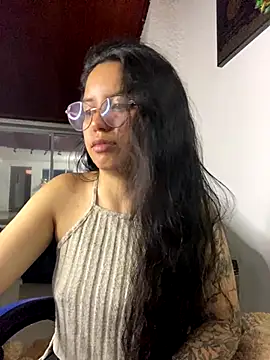 Rosita forever  online show from December 21, 2025, 2:13 pm