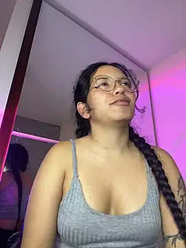 Snapshot of Rosita_forever_ chatting on May 22, 2026, 8:47 pm Rosita forever online show from May 22, 2026, 8:47 pm