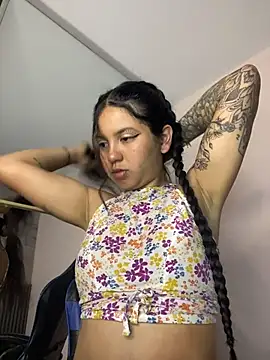 Snapshot of Rosita_forever_ chatting on June 25, 2026, 4:00 pm Rosita forever online show from June 25, 2026, 4:00 pm