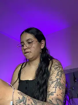 Snapshot of Rosita_forever_ chatting on July 18, 2026, 7:50 pm Rosita forever online show from July 18, 2026, 7:50 pm