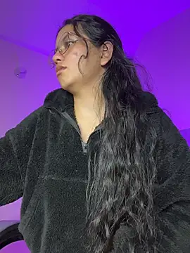 Snapshot of Rosita_forever_ chatting on July 19, 2026, 9:24 am Rosita forever online show from July 19, 2026, 9:24 am