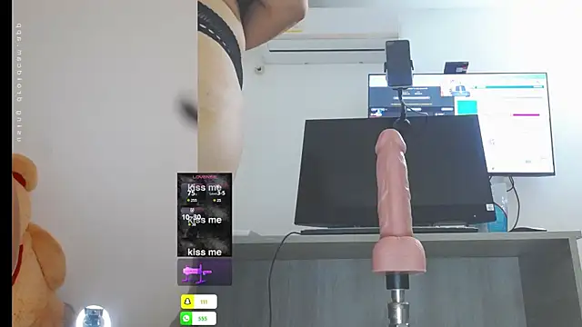 Snapshot of mariana_1_ chatting on January 23, 2025, 5:56 am mariana 1 online show from January 23, 2025, 5:56 am