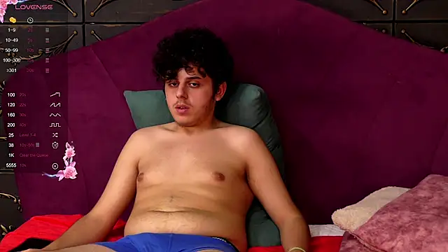 TejLliam online show from December 22, 2024, 5:34 am