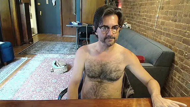 Snapshot of Johnny_Bottoms chatting on June 19, 2026, 1:48 pm Johnny Bottoms online show from June 19, 2026, 1:48 pm