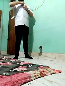 GildanK18 online show from February 26, 2026, 11:42 am