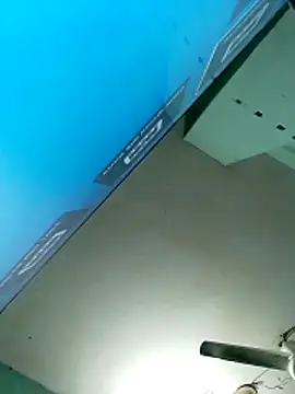 GildanK18 online show from February 27, 2026, 2:11 am