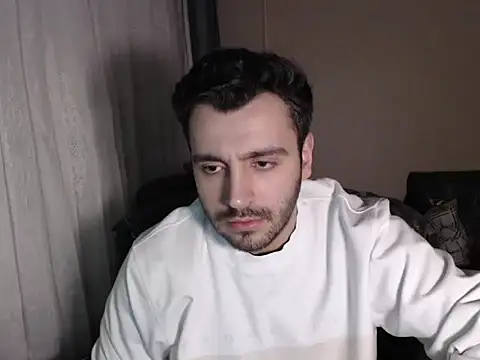 handsomeee04 online show from February 6, 2026, 10:46 pm