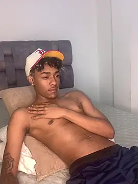 Snapshot of Boy_cock18 chatting on February 16, 2025, 8:10 am Boy cock18 online show from February 16, 2025, 8:10 am