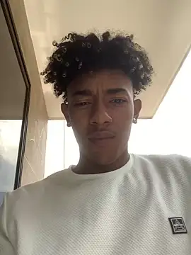 Snapshot of Boy_cock18 chatting on February 28, 2025, 5:26 pm Boy cock18 online show from February 28, 2025, 5:26 pm