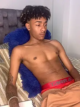 Snapshot of Boy_cock18 chatting on March 18, 2025, 1:32 am Boy cock18 online show from March 18, 2025, 1:32 am