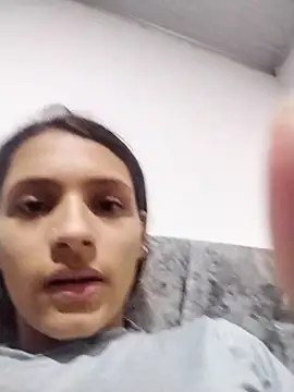 charlotes28 online show from March 18, 2026, 1:47 pm