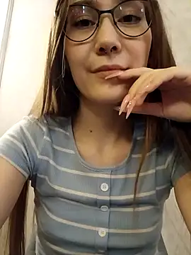 Snapshot of SashaMeow chatting on February 3, 2025, 8:13 pm SashaMeow online show from February 3, 2025, 8:13 pm