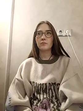 Snapshot of SashaMeow chatting on February 7, 2025, 8:20 pm SashaMeow online show from February 7, 2025, 8:20 pm