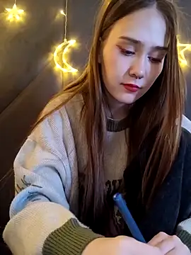 Snapshot of SashaMeow chatting on February 13, 2025, 10:33 pm SashaMeow online show from February 13, 2025, 10:33 pm