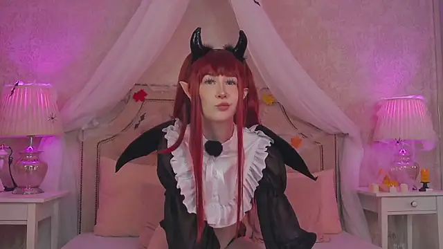 Snapshot of SashaMeow chatting on October 25, 2025, 4:24 pm SashaMeow online show from October 25, 2025, 4:24 pm