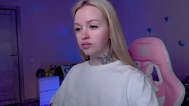 Naughty Mable online show from April 28, 2026, 2:27 am