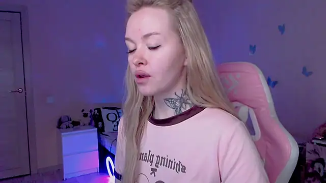 Naughty Mable online show from April 29, 2026, 1:21 am