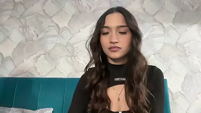 MilenaMilven online show from December 25, 2024, 3:38 pm