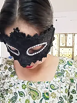 KumarSilencesex21 online show from April 26, 2026, 7:17 am