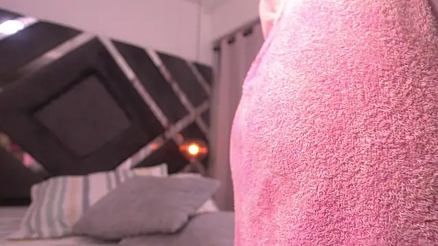 Snapshot of sam_lewins chatting on October 30, 2025, 7:14 pm sam lewins online show from October 30, 2025, 7:14 pm