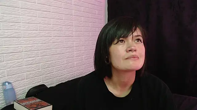 Snapshot of rousstattoo chatting on March 8, 2025, 7:38 am rousstattoo online show from March 8, 2025, 7:38 am