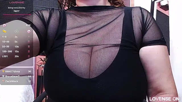 MommyHelpsmee online show from March 17, 2025, 10:49 pm