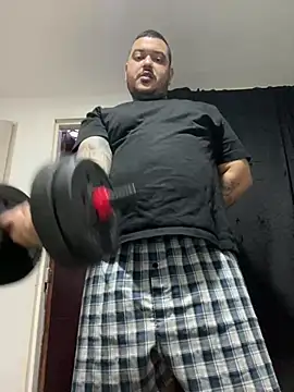 El Titan1998 online show from February 23, 2025, 11:33 am