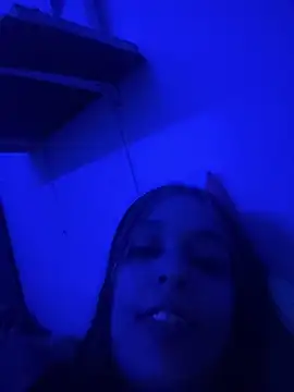 Snapshot of BlueStoneX chatting on January 12, 2025, 10:45 am BlueStoneX online show from January 12, 2025, 10:45 am