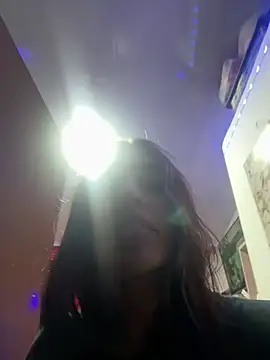 Snapshot of BlueStoneX chatting on February 22, 2025, 10:51 am BlueStoneX online show from February 22, 2025, 10:51 am