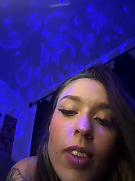 Snapshot of BlueStoneX chatting on March 8, 2025, 8:22 am BlueStoneX online show from March 8, 2025, 8:22 am