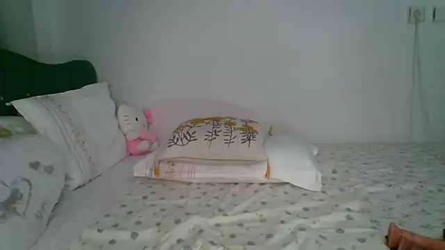LeydiLi online show from May 28, 2026, 5:43 pm