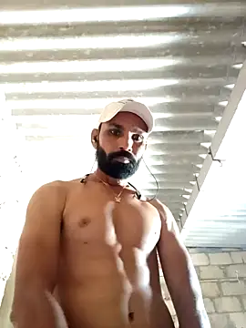 Snapshot of mojmasti143 chatting on January 7, 2025, 7:10 am mojmasti143 online show from January 7, 2025, 7:10 am