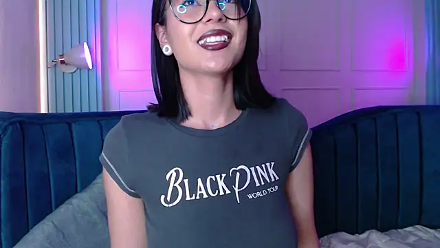 Abbydreams  online show from February 28, 2025, 11:01 pm