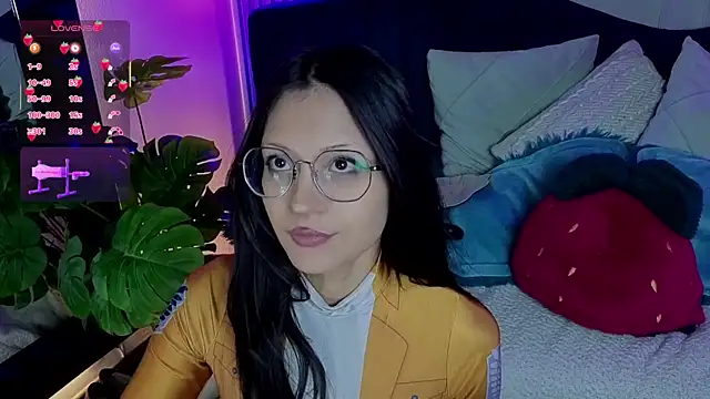 Abbydreams  online show from June 20, 2026, 11:46 am